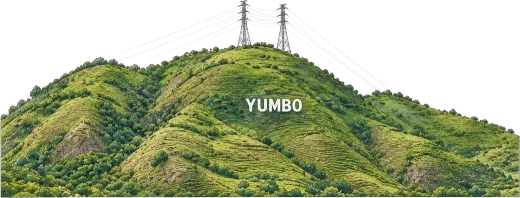 Ilustración del cerro de Yumbo con el letrero blanco «YUMBO» y dos torres de alta tensión en la cima