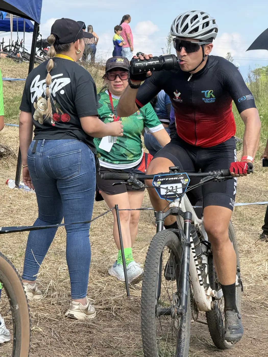 Mariana Coronado, segunda en Alcalá: cuatro del club al podio — foto 5 de 11