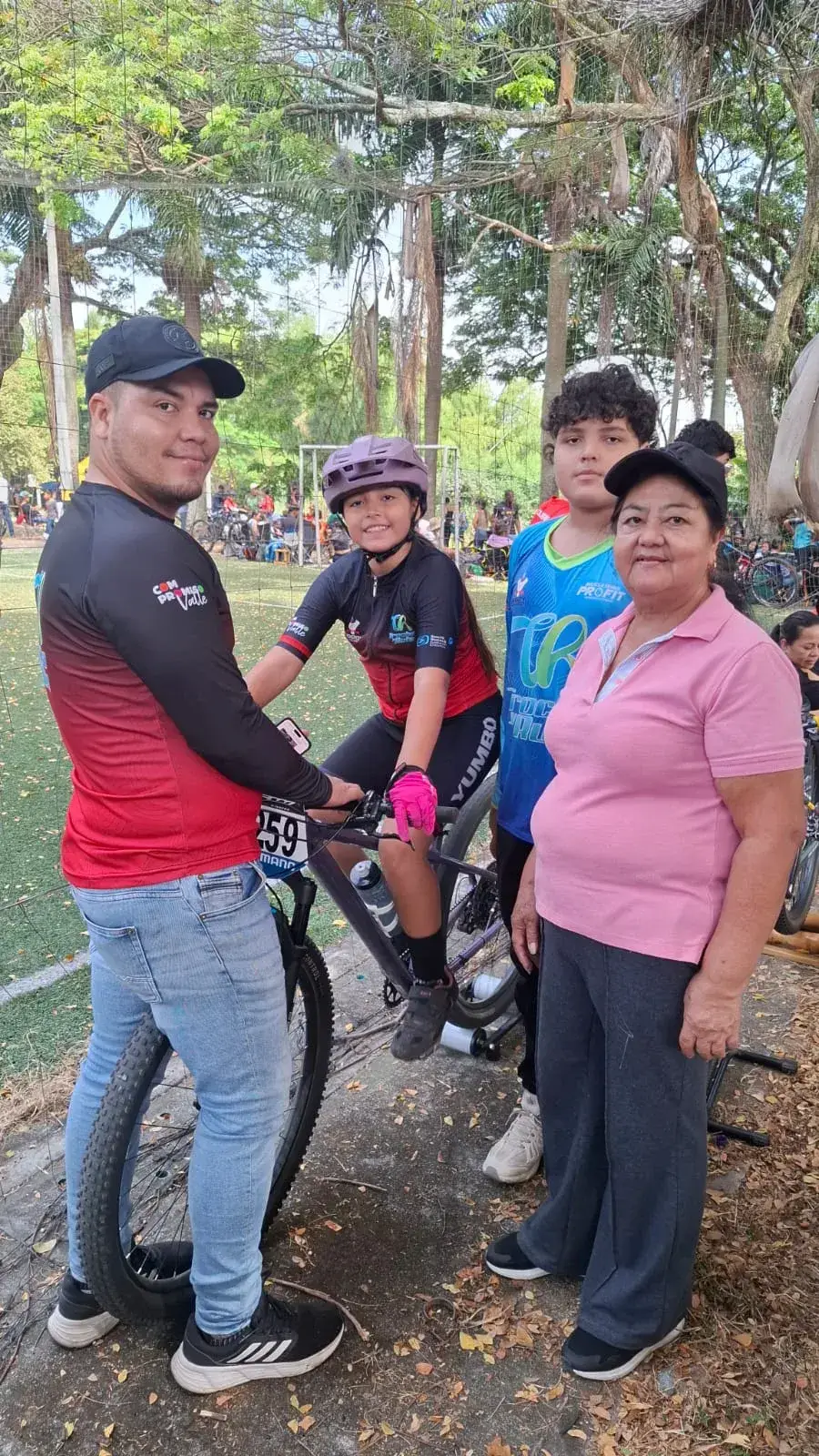 Mariana Coronado y Samuel Ortiz, plata doble en el XCO de Palmira — foto 17 de 17