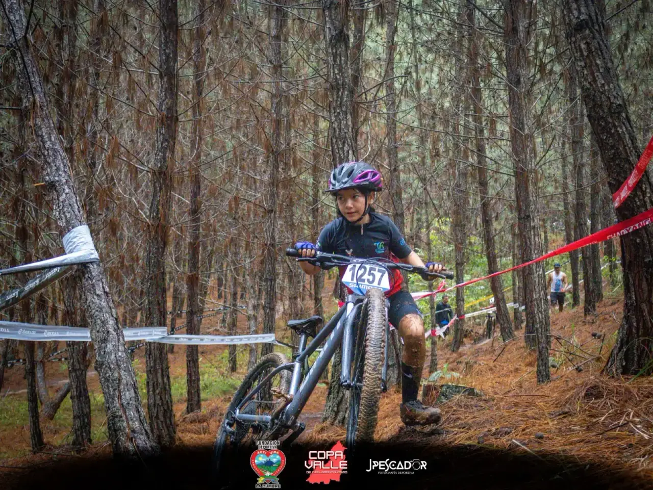 Acción en el circuito de Pavas durante la III válida de la Copa Valle 2026 — foto 6 de 10